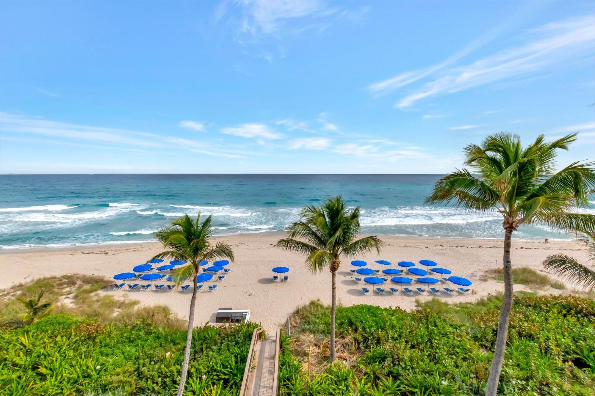 Tideline Palm Beach Ocean Resort And Spa Exterior foto